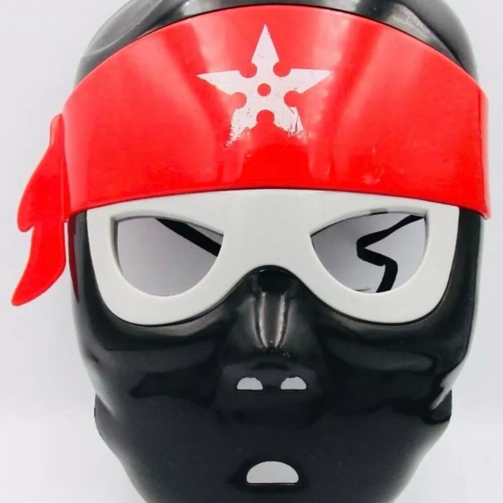 Red‎ Ninja Light-Up Halloween Mask